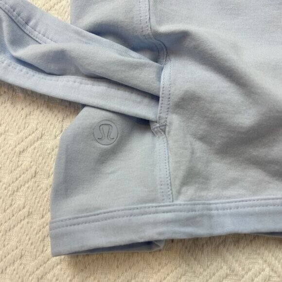 Lululemon Athletica Women's Large Blue Wrap Sleeveless Cropped Lounge Top Tank - Picture 8 of 12